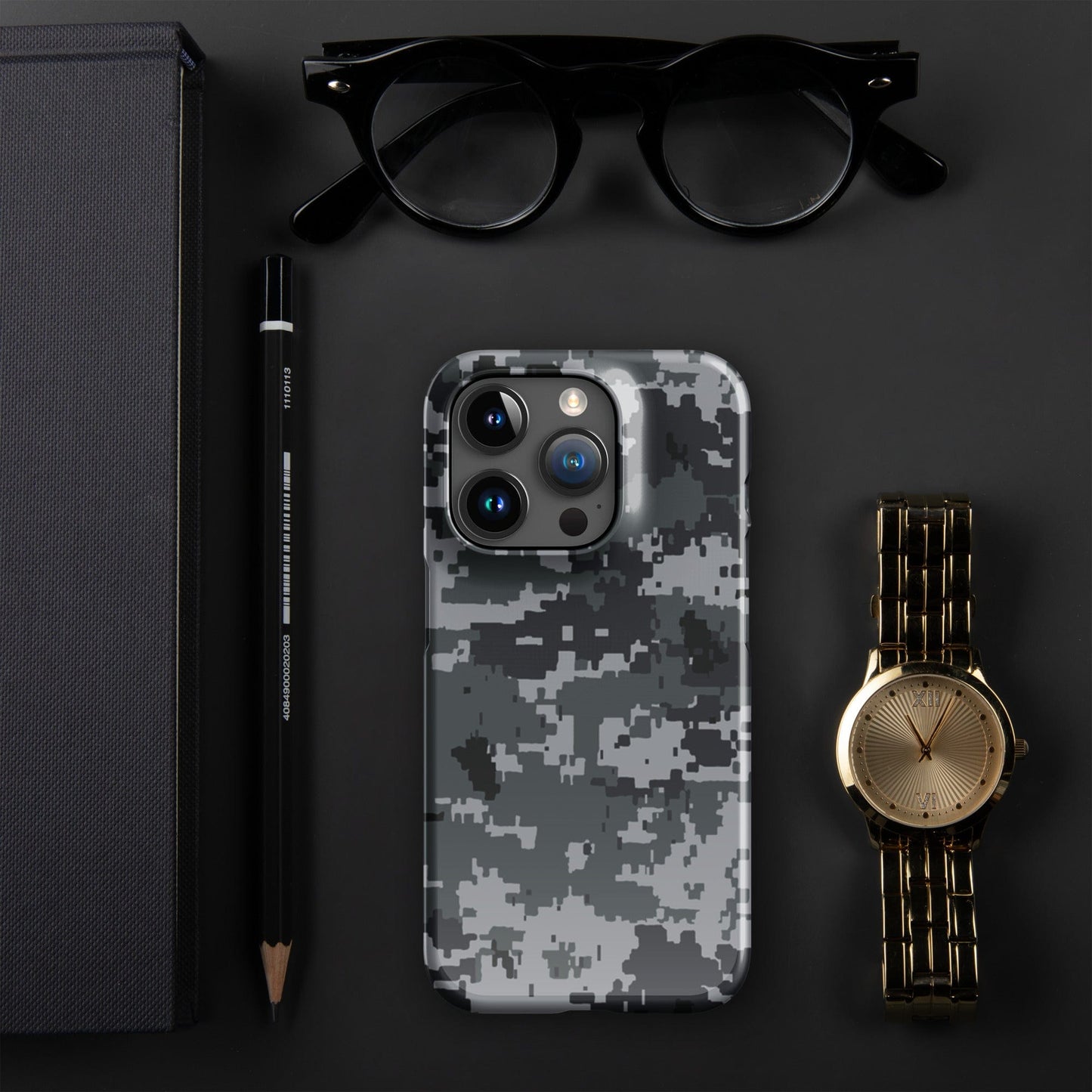 Digital Camo Military Army camouflage Snap case for iPhone® iPhone 15 Pro