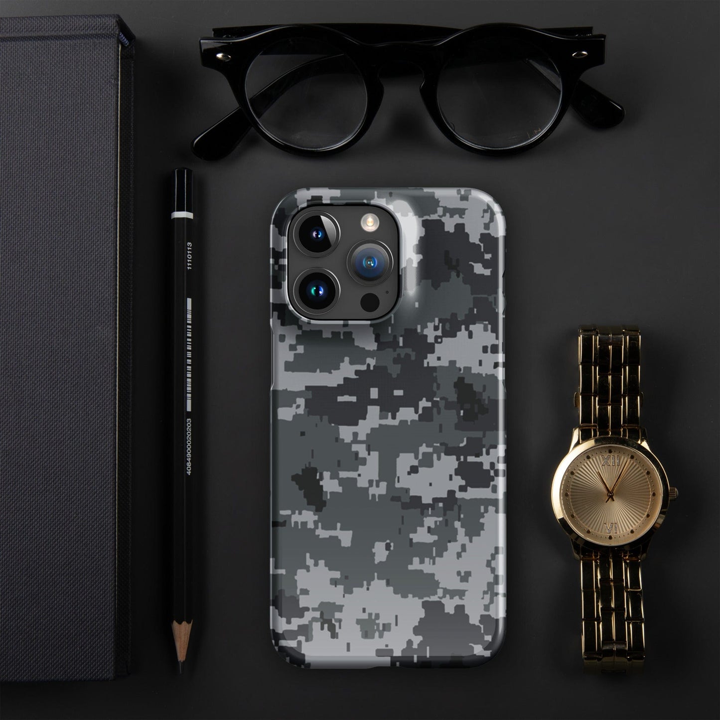 Digital Camo Military Army camouflage Snap case for iPhone® iPhone 15 Pro Max