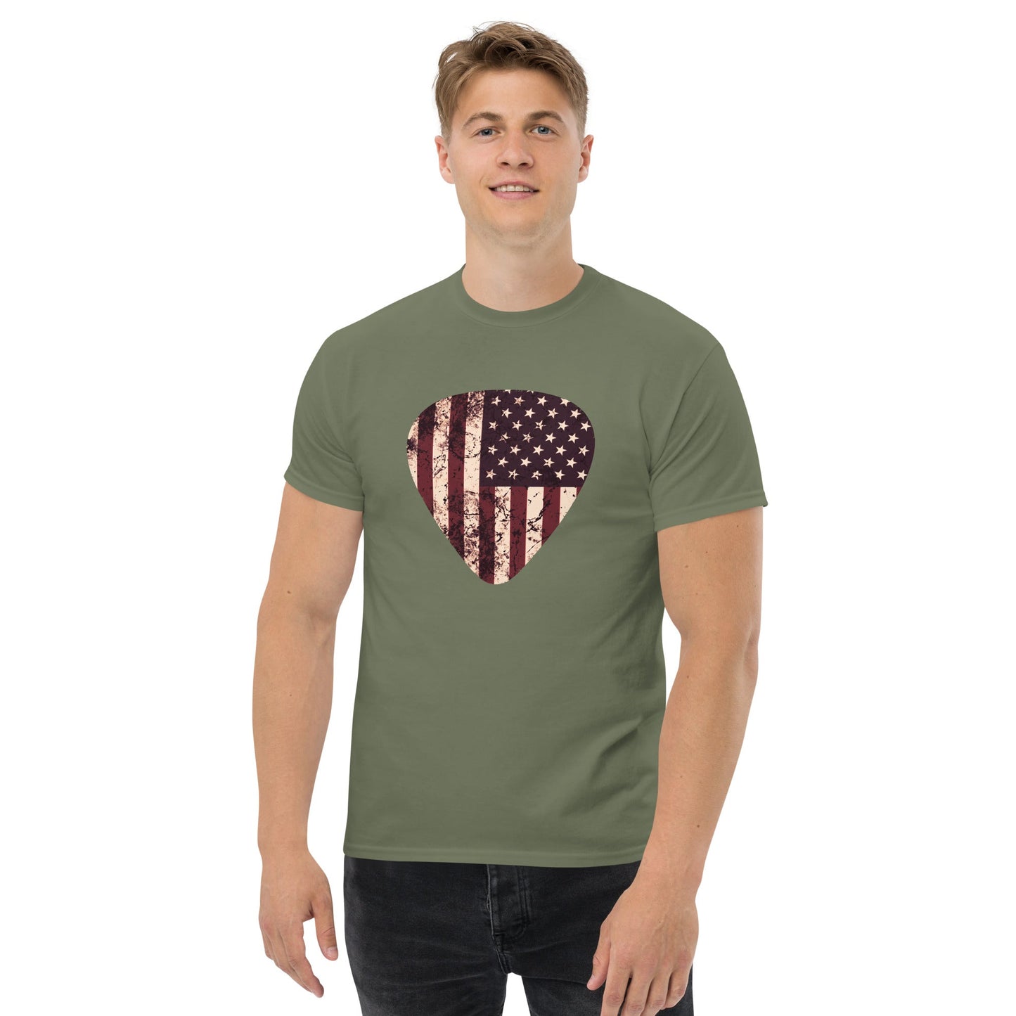 Vintage American Flag Guitar Pick T-shirt