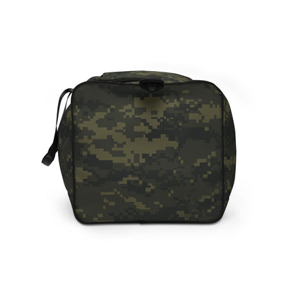 Digital Army Camo Green Duffle Bag – Military Style Travel Gym Bag, Tactical Camouflage Overnight Bag, Rugged Carry-On Weekender